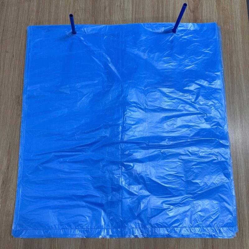Easy Open Bags blue hanging pack by VN Plastic