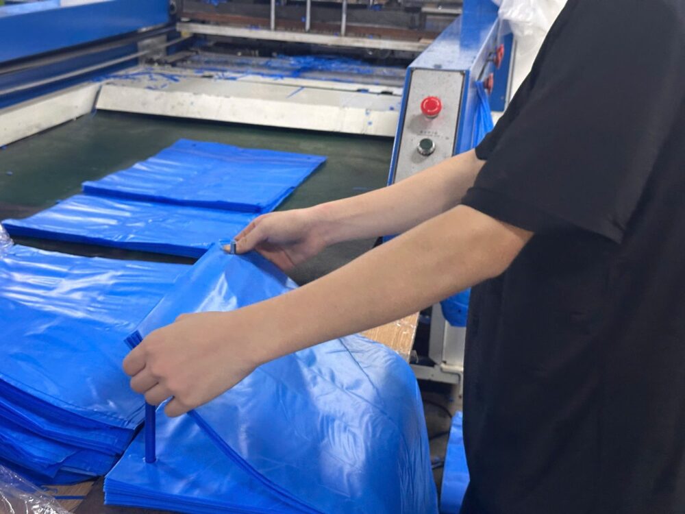 Easy Open Bags production and quality handling at VN Plastic